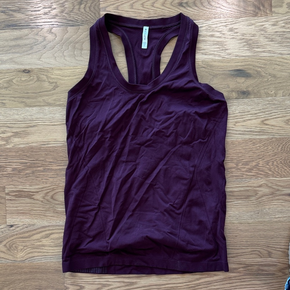 Large Women’s Racerback Tank Top - Deep Plum Athleta